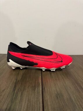 Nike Phantom GX academy DF FG/MG Soccer Cleats Ready Pack